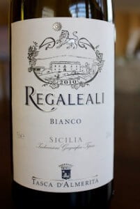 2010-Tasca-d'Almerita-Regaleali-Bianco-Sicilia